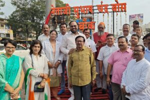 यंग चांदा ब्रिगेडच्या वतीने नेताजी सुभाषचंद्र बोस आणि हिंदूह्रदय सम्राट बाळासाहेब ठाकरे यांची जयंती साजरी