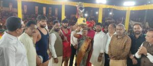 चंद्रपूरच्या मातीत महाकाली मैदानात रंगला कुस्तीचा महामुकाबला, सिकंदर ठरला अजिंक्य हजारो चंद्रपूरकर बनले ऐतिहासिक कुस्तीचे साक्षीदार