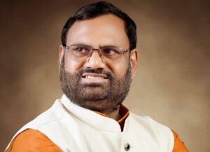तत्‍कालिन शिक्षणाधिकारी कल्पना चव्हान (माध्य.) यांचे निलंबन होणार? • चव्हान यांच्यावर दोषारोपपत्र सादर • आमदार सुधाकर अडबाले यांच्या तक्रारीवरून चौकशी