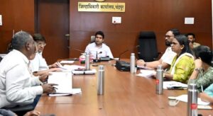 बोगस डॉक्टर शोध मोहिमेचा जिल्हाधिका-यांकडून आढावा