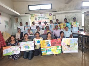 सर्वोदय महाविद्यालय येथे"स्वच्छता ही सेवा" उपक्रमांतर्गत चित्रकलां स्पर्धेचे आयोजन