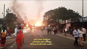 खोपोली शिळफाटा येथे टँकर उलटून भयंकर अपघात