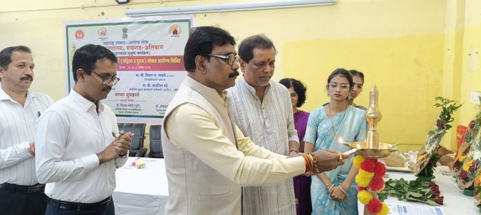 जिल्हा रुग्णालयातर्फे जेष्ठ नागरिक आरोग्य तपासणी शिबिरास सुरुवात*