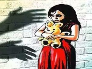 अरे चाललंय तरी काय? आधी बदलापूर मग कल्याण आता...; बावीस वर्षीय नराधमाकडून सात वर्षीय मुलीवर लैंगिक अत्याचार