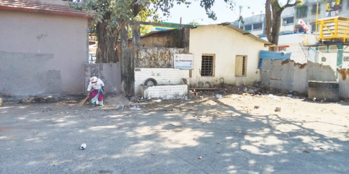 बातमी च्या दणक्याने अलिबाग एसटी स्थानक परिसर स्वच्छ