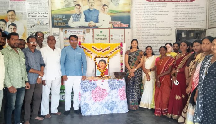 महिलांनी आत्मनिर्भरतेची ज्योत तेवत ठेवली पाहिजे: किरण बोढे