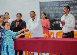 लोकमान्य शिक्षण प्रसारक मंडळ, चोंढी महाविद्यालयात सावित्रीबाई फुले जयंती साजरी.....
