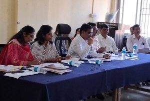 वराठी ग्रामपंचायत अधिकारी निलंबित : मुख्य कार्यकारी अधिकारी डॉ. भरत बास्टेवाड यांनी केली कारवाई