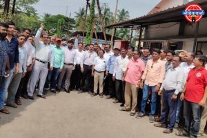 सरकारी वीज कंपन्यांच्या खाजगीकरणाविरोधात कर्मचाऱ्यांचे तीव्र आंदोलन