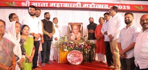 अम्मा’ उर्फ गंगुबाई जोरगेवार यांच्या प्रथम पुण्यस्मरणानिमित्त आदरांजली कार्यक्रमाचे आयोजन

• अम्माची प्रेम, त्यांचा त्याग आणि इतरांसाठी जगण्याची वृत्ती ही आमच्यासाठी मार्गदर्शक - आ. किशोर जोरगेवार