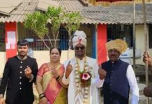 आधी लगीन लोकशाहीचं….?