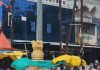 गोरेगाव बस स्टॉप चौकातील राष्ट्रीय प्रतीक अशोक स्तंभ अतिक्रमण आणि अस्वच्छतेच्या विळख्यात