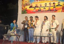 नागपूरच्या संविधान चौकात प्रा. डॉ. गजेंद्र गवई “प्रेरणा परिवर्तन जीवन गौरव पुरस्कार – २०२६” ने सन्मानित